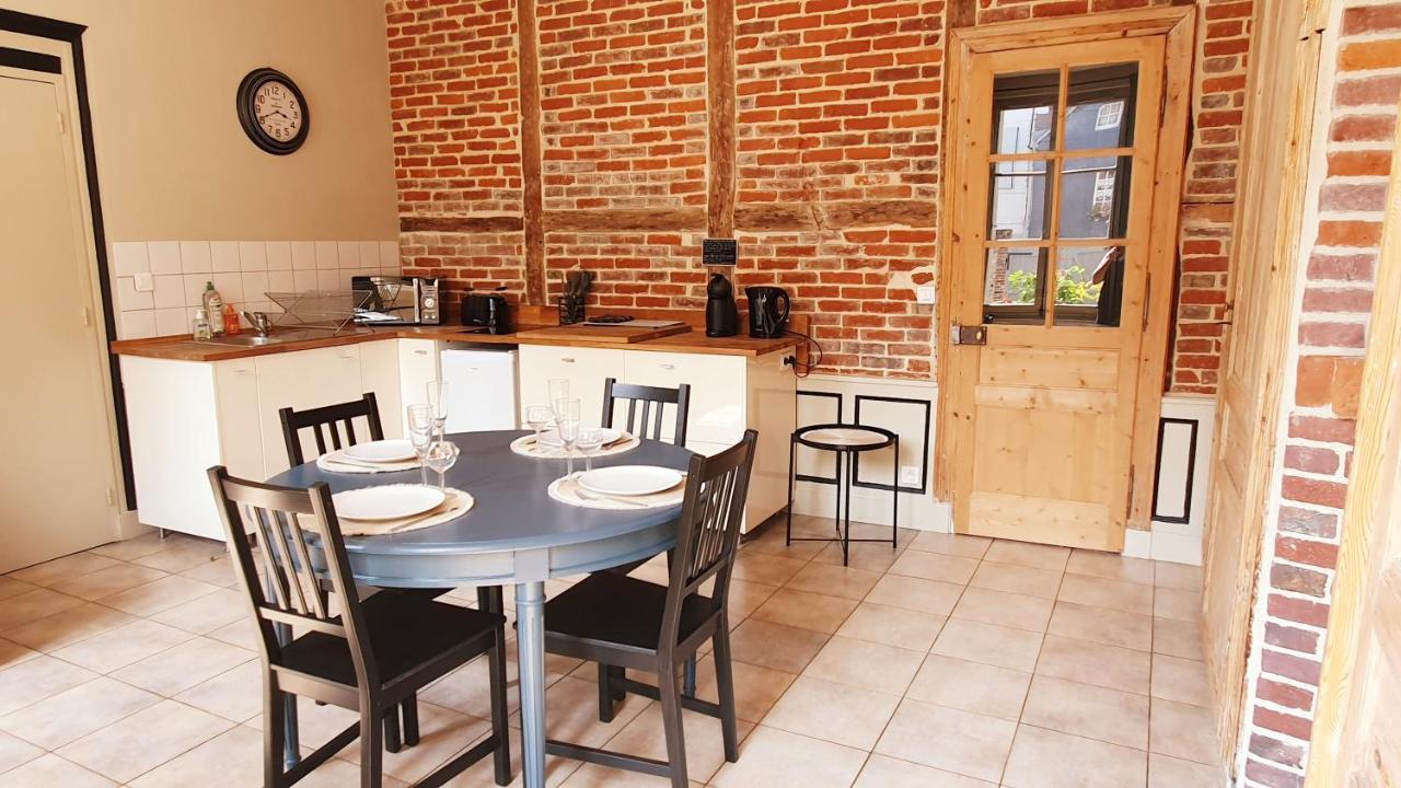 Appartement Le 2 pièces avec parking privé à Honfleur Extérieur photo